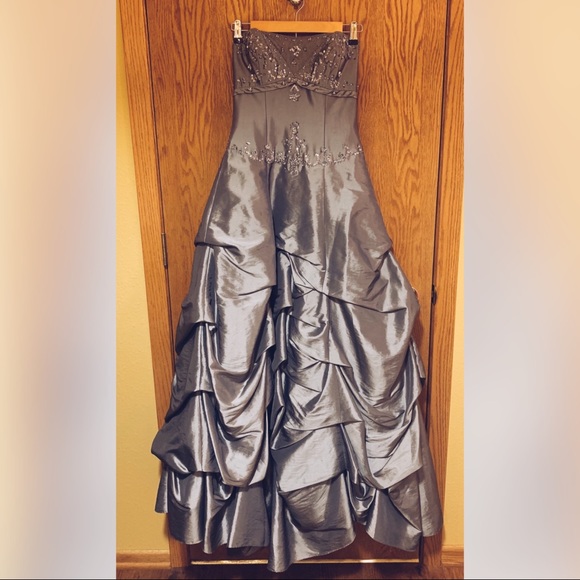 JUMP Grey Junior Prom Dress Size 7/8 - Picture 8 of 8